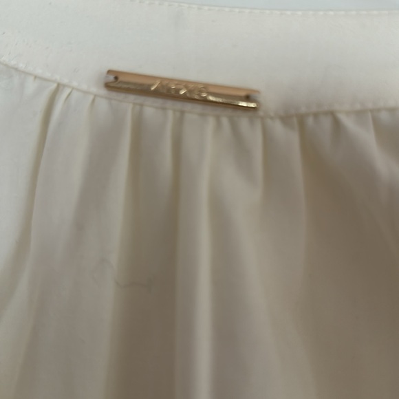 Alexis blouse with snap closure and tassel neck tie - Picture 3 of 5